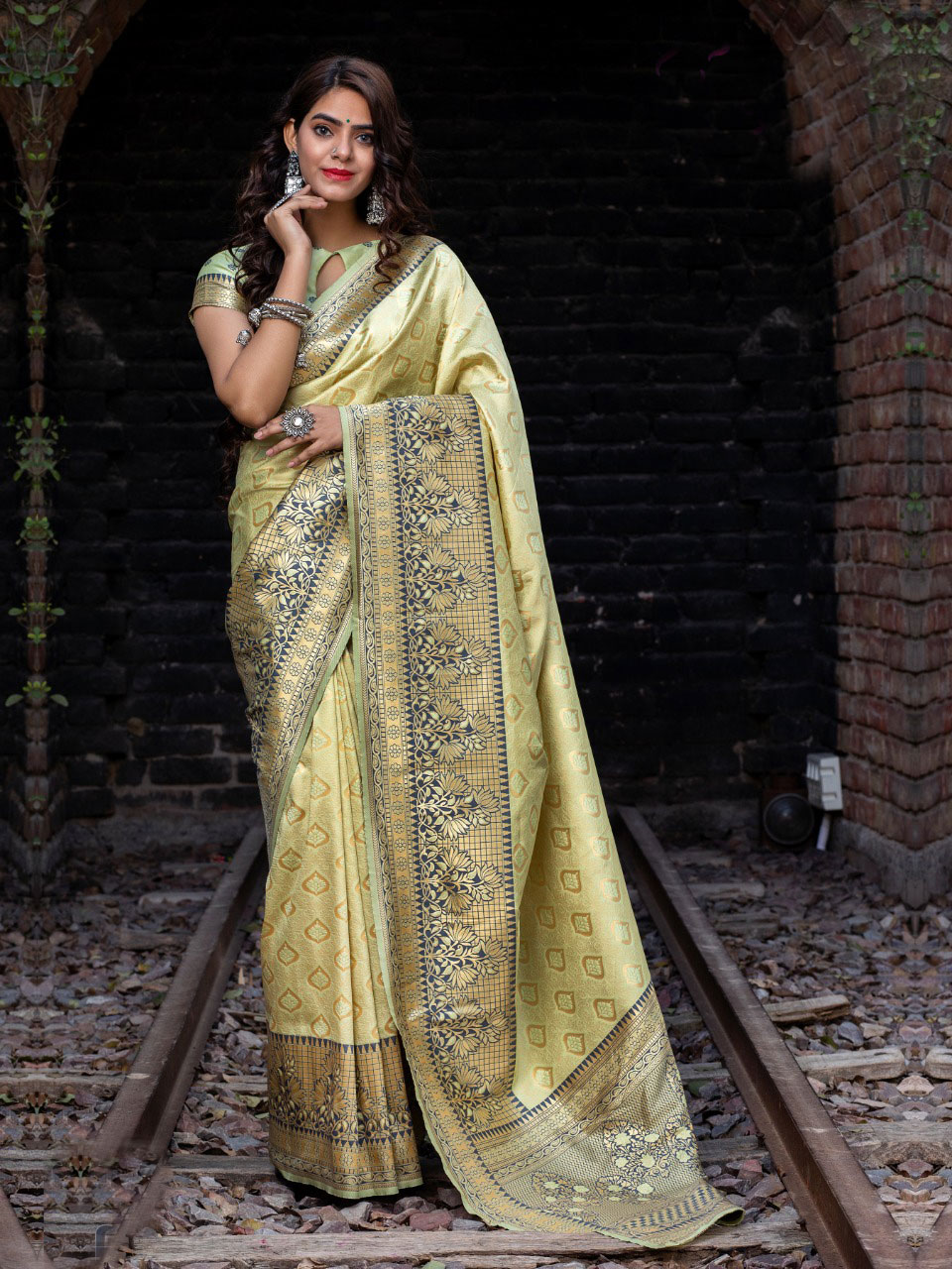 Pista colour Banarasi Silk