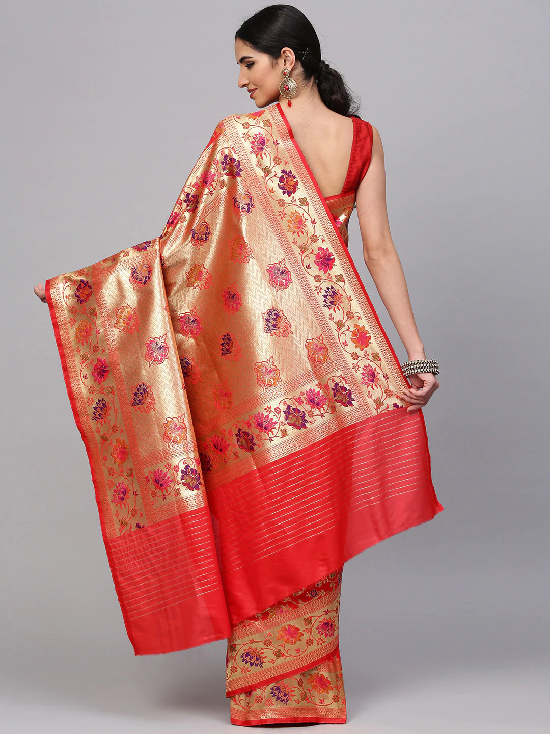 Banarasi Silk Saree with Handloom Meenakari Floral Pattern