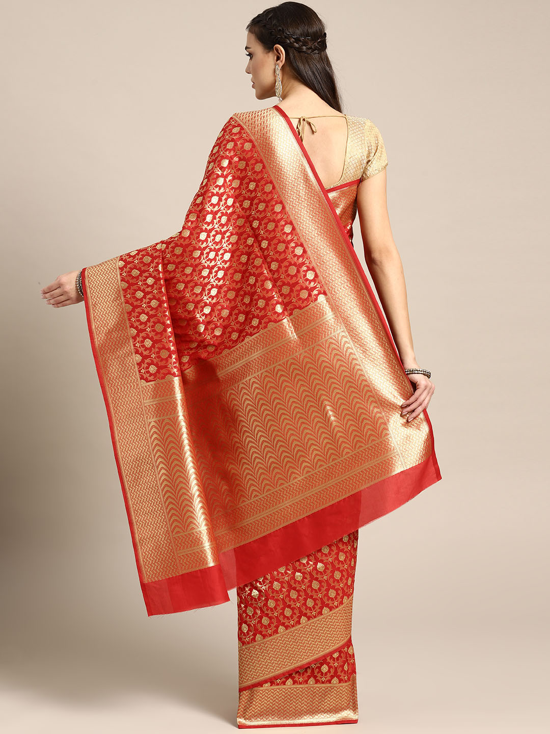 Bridal Kanjiwaram Silk Saree with Intricate Zari Mughal Motifs
